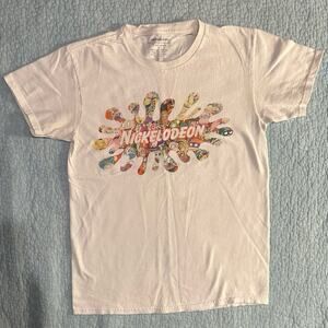 Nickelodeon White Graphic T-Shirt - Women's Size Small